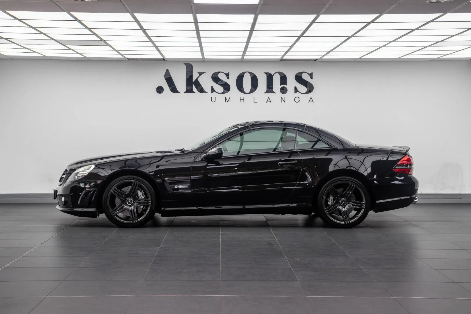 2009 Mercedes-Benz SL SL63 AMG, photo 2 of 10