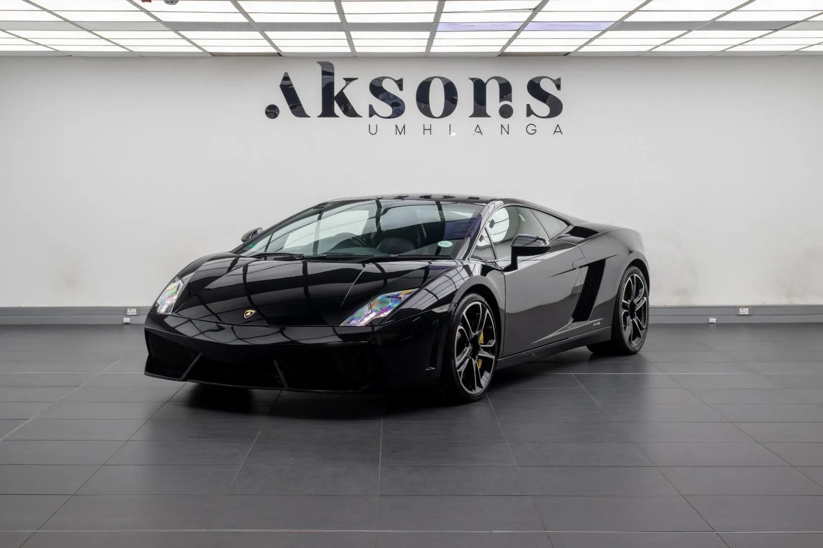 2012 Lamborghini Gallardo LP550-2, photo 1 of 11