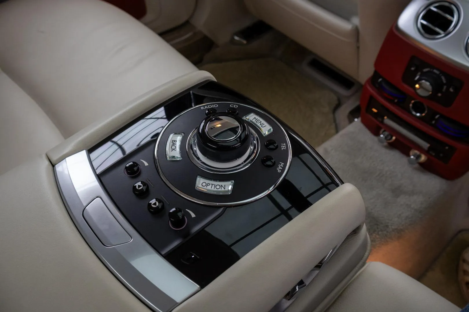 2012 Rolls-Royce Ghost 6.6L, photo 13 of 17