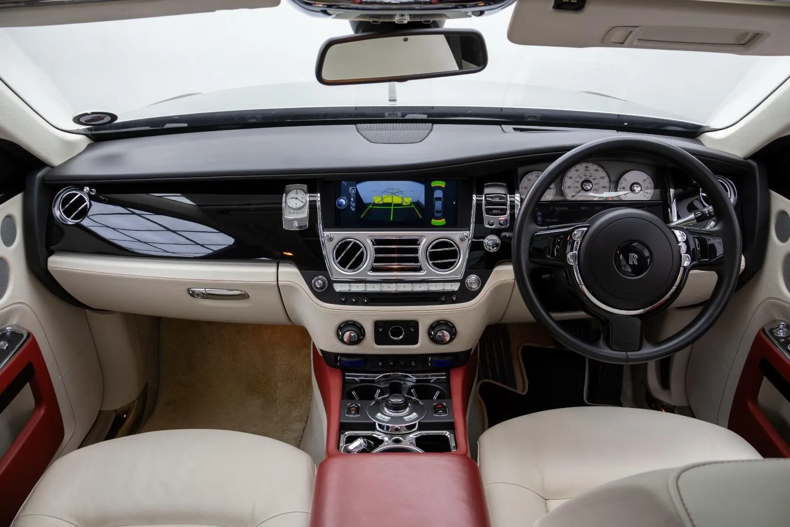 2012 Rolls-Royce Ghost 6.6L, photo 6 of 17