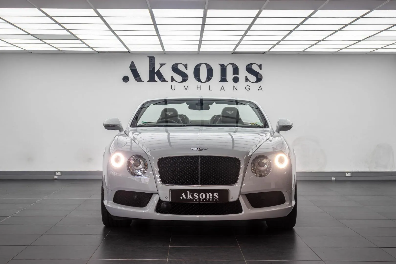 2013 Bentley Continental GTC V8, photo 6 of 15