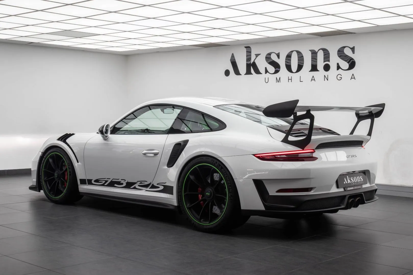 2019 Porsche 911 GT3 RS, photo 3 of 10