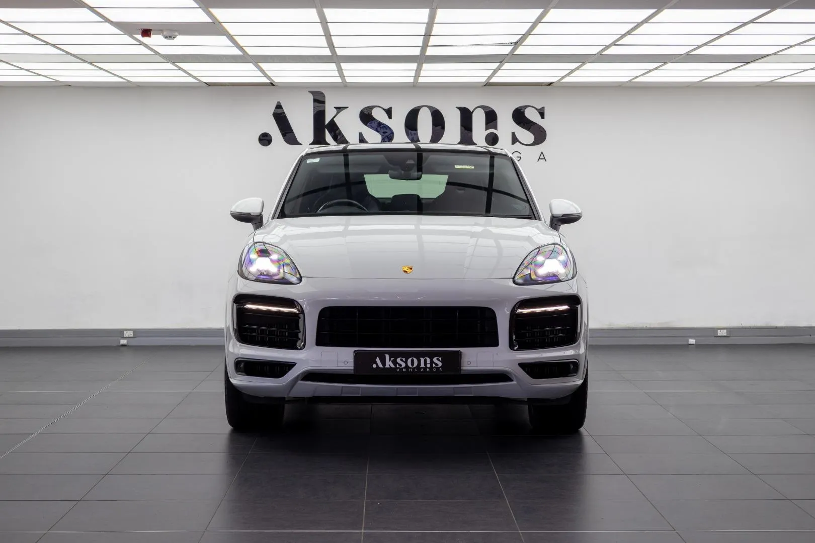 2020 Porsche Cayenne S Coupe, photo 4 of 13