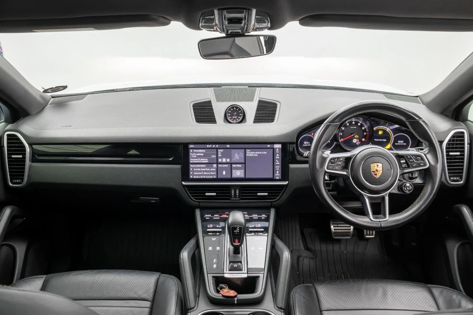 2020 Porsche Cayenne S Coupe, photo 6 of 13