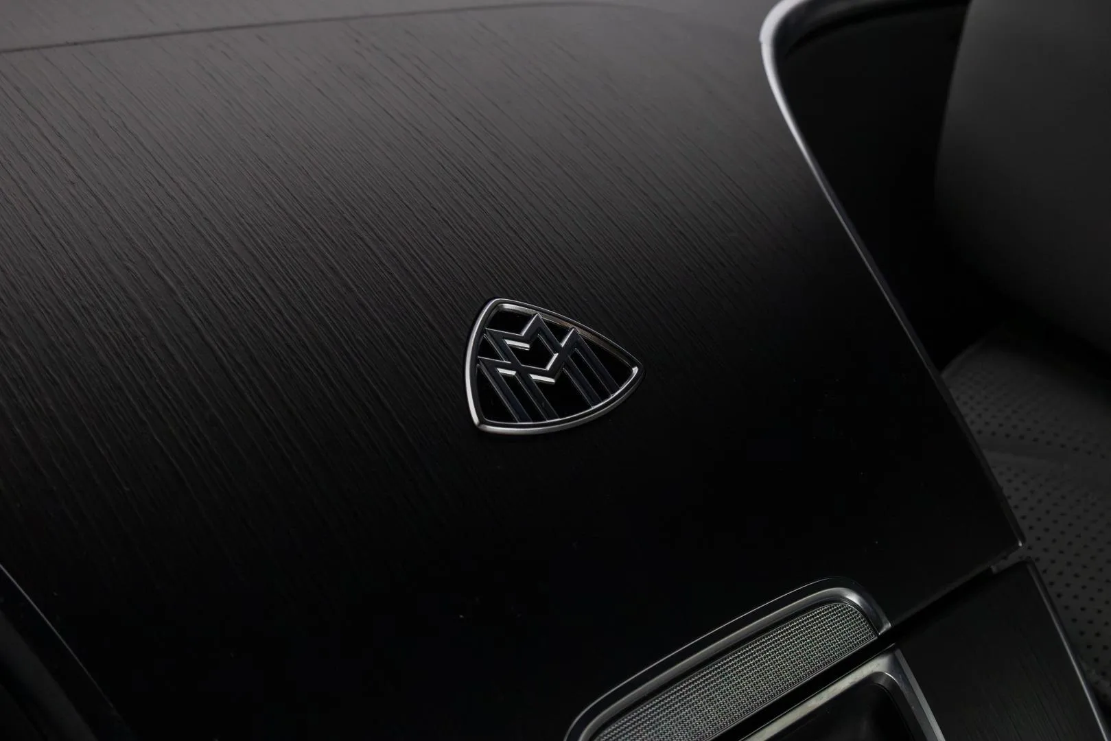 2022 Mercedes-Maybach S-Class S580, photo 13 of 23