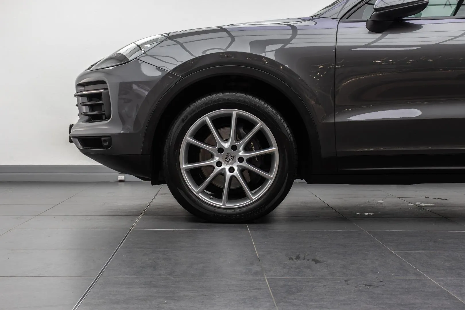 2022 Porsche Cayenne Coupe, photo 12 of 13