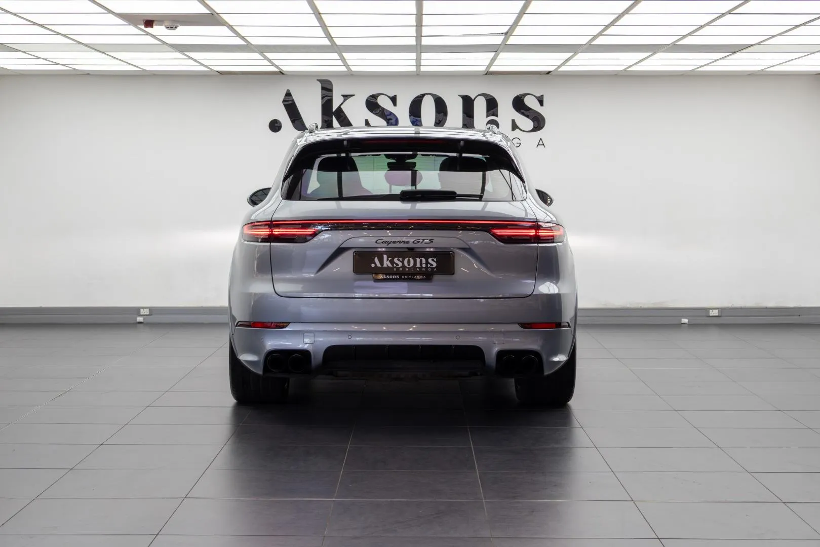 2023 Porsche Cayenne GTS, photo 5 of 13